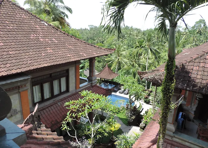 Hotel Nick's Hidden 3*